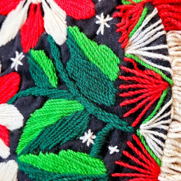 Handcrafted Madeira Portugal Floral Embroidered Crewel Wool Tote Handbag Purse - Picture 3 of 15